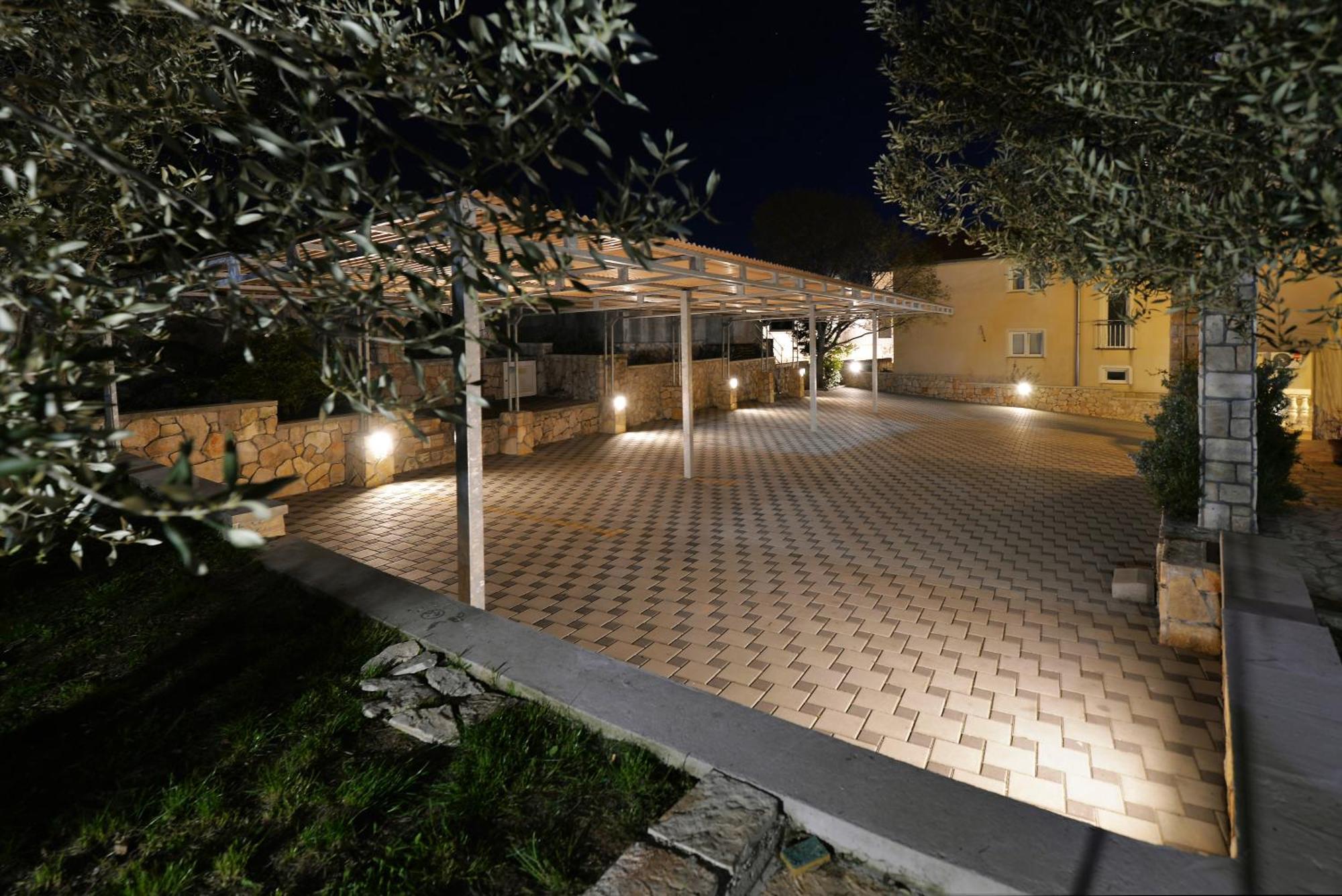 Apartments Goranka 2 Murter Ngoại thất bức ảnh